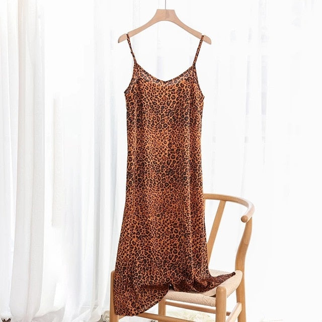 High Quality Women's Dress Summer Spaghetti Satin Long Dress Very Soft Smooth Plus Size S-4XL M30262